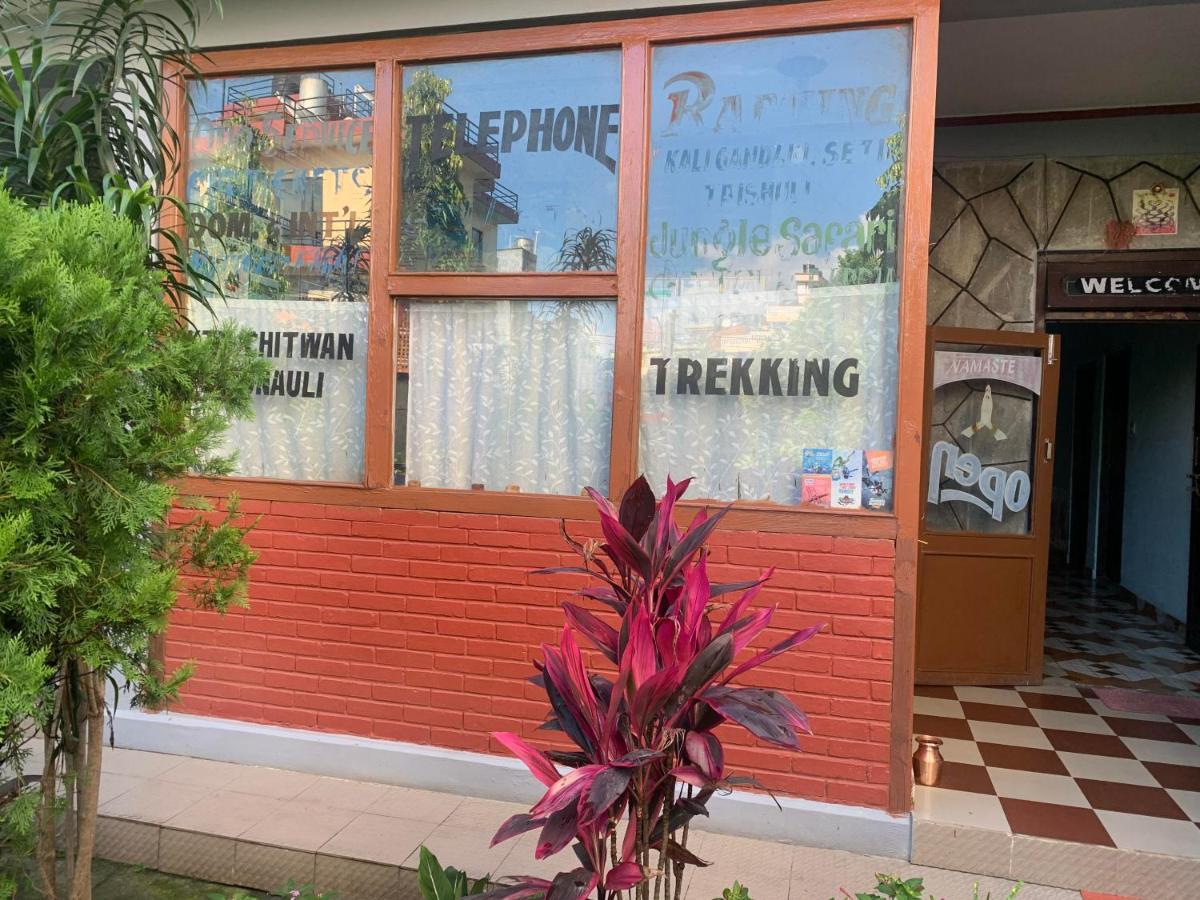 Hotel Peace Ganga Inn 포카라 외부 사진