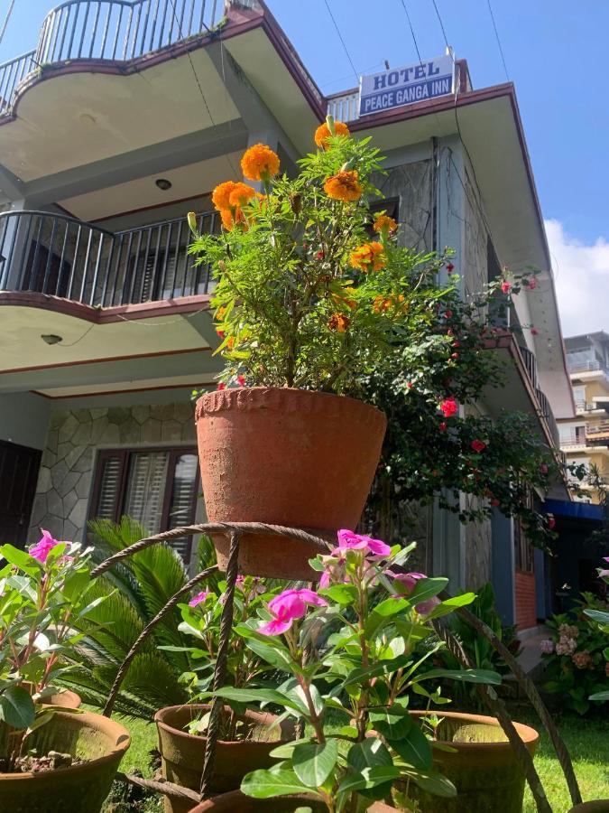 Hotel Peace Ganga Inn 포카라 외부 사진